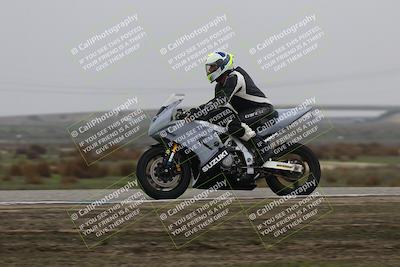 media/Nov-29-2025-TrackDaz (Sat) [[10ae2d9bce]]/B Group/Session 4 (Wheelie Bump)/